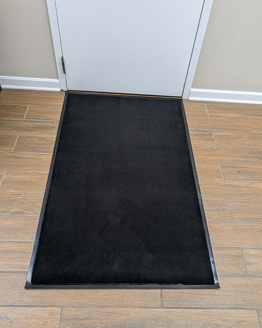 Mud Rug 3' x 5'Olefin Indoor Carpet Mats, Black, Vinyl Backing
